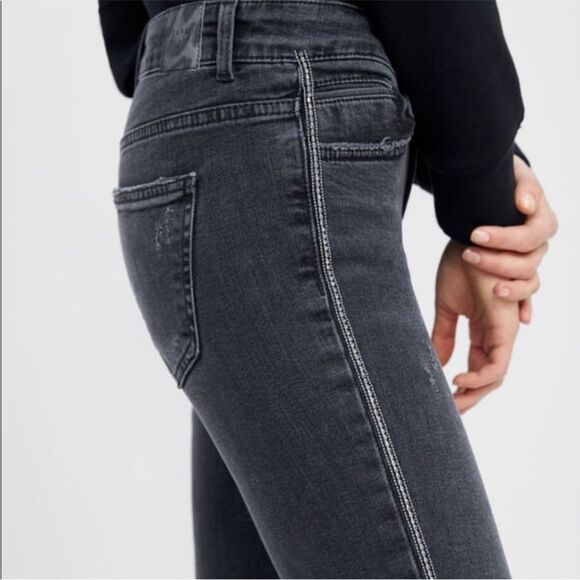 Zara High Rise Black Skinny Jeans Frayed Hem Rhinestone Side Trim Denim‎ Sz 10 - Picture 12 of 12